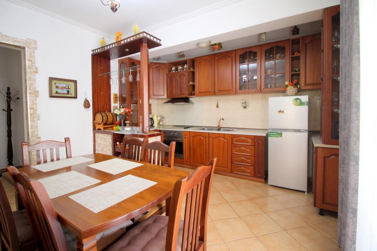 Lengu Holidays Houses Sarandë Eksteriør bilde