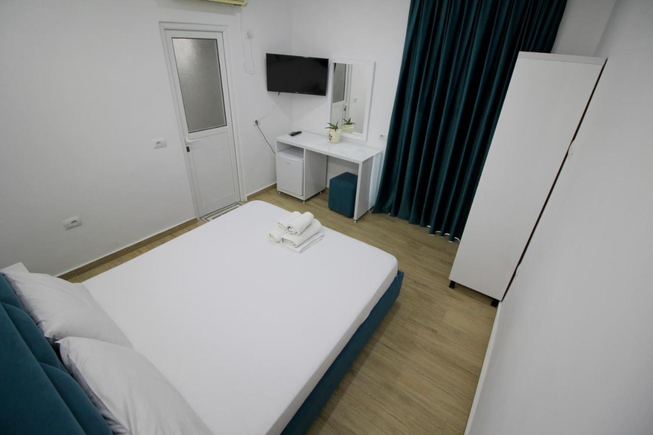 Lengu Holidays Houses Sarandë Eksteriør bilde