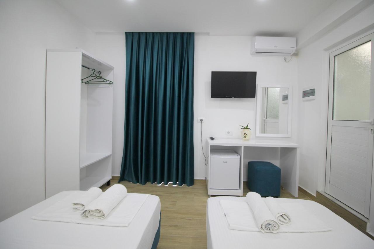 Lengu Holidays Houses Sarandë Eksteriør bilde