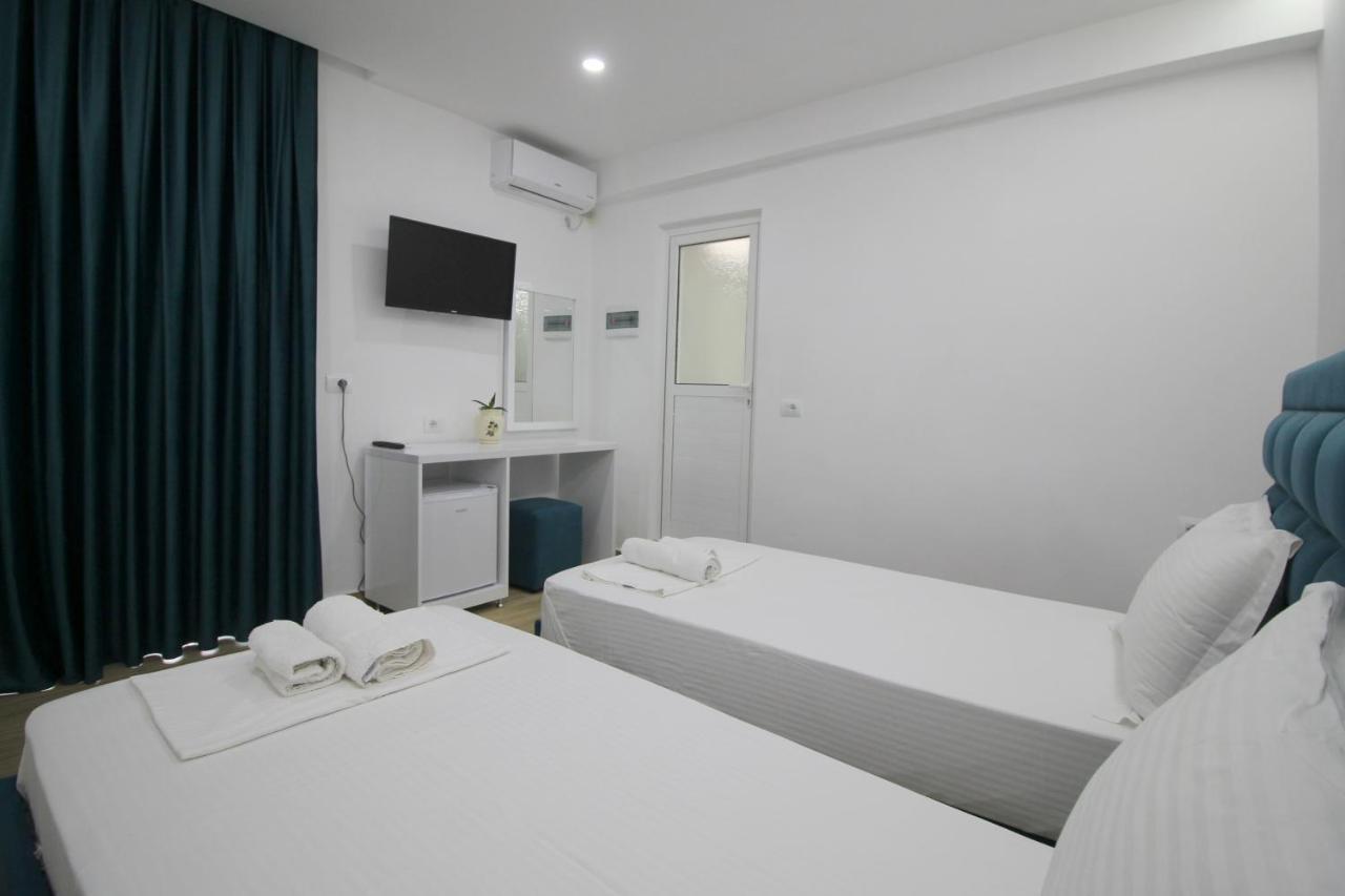 Lengu Holidays Houses Sarandë Eksteriør bilde