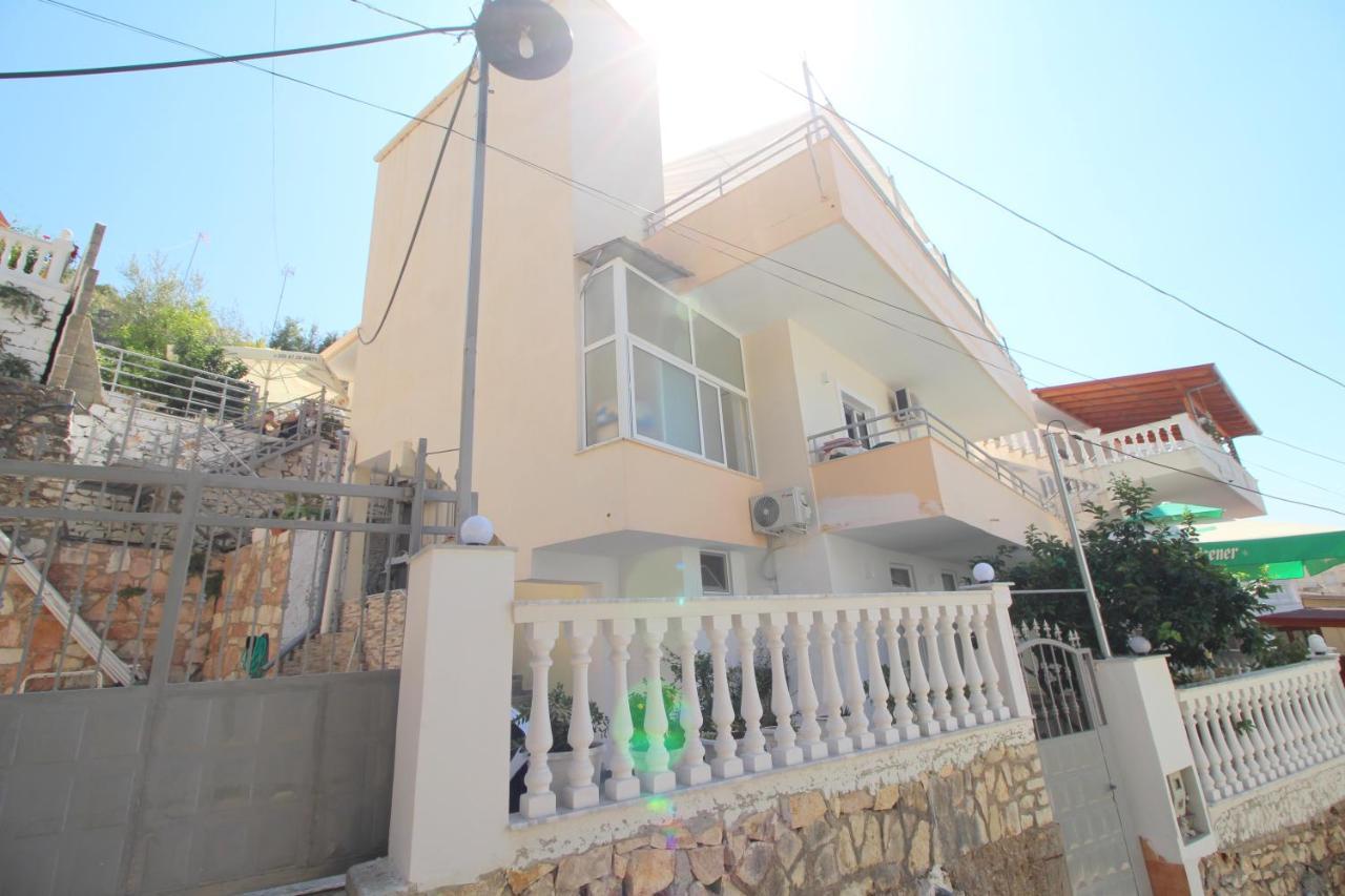 Lengu Holidays Houses Sarandë Eksteriør bilde