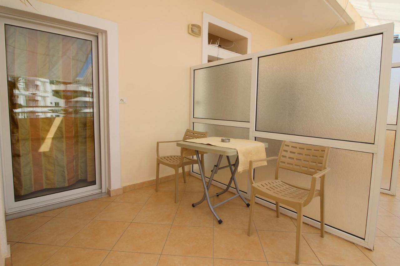 Lengu Holidays Houses Sarandë Eksteriør bilde