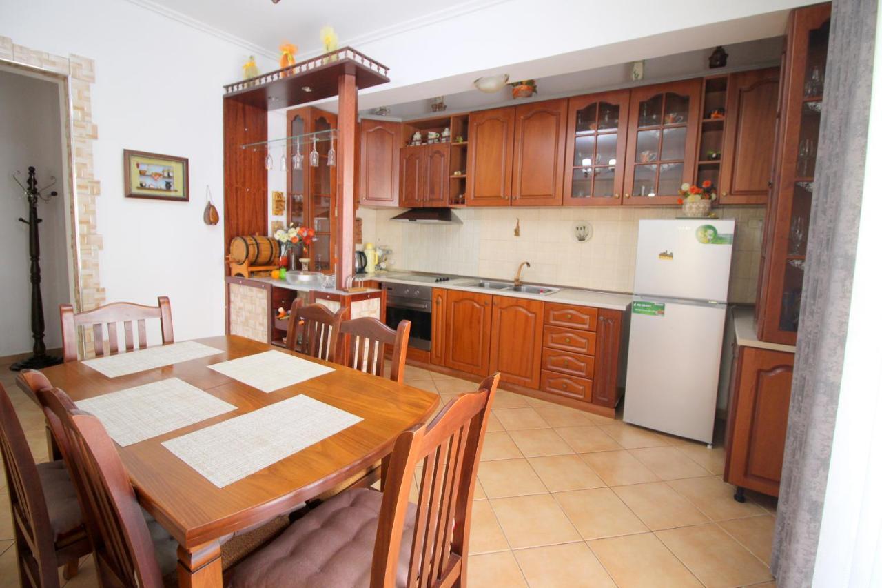 Lengu Holidays Houses Sarandë Eksteriør bilde