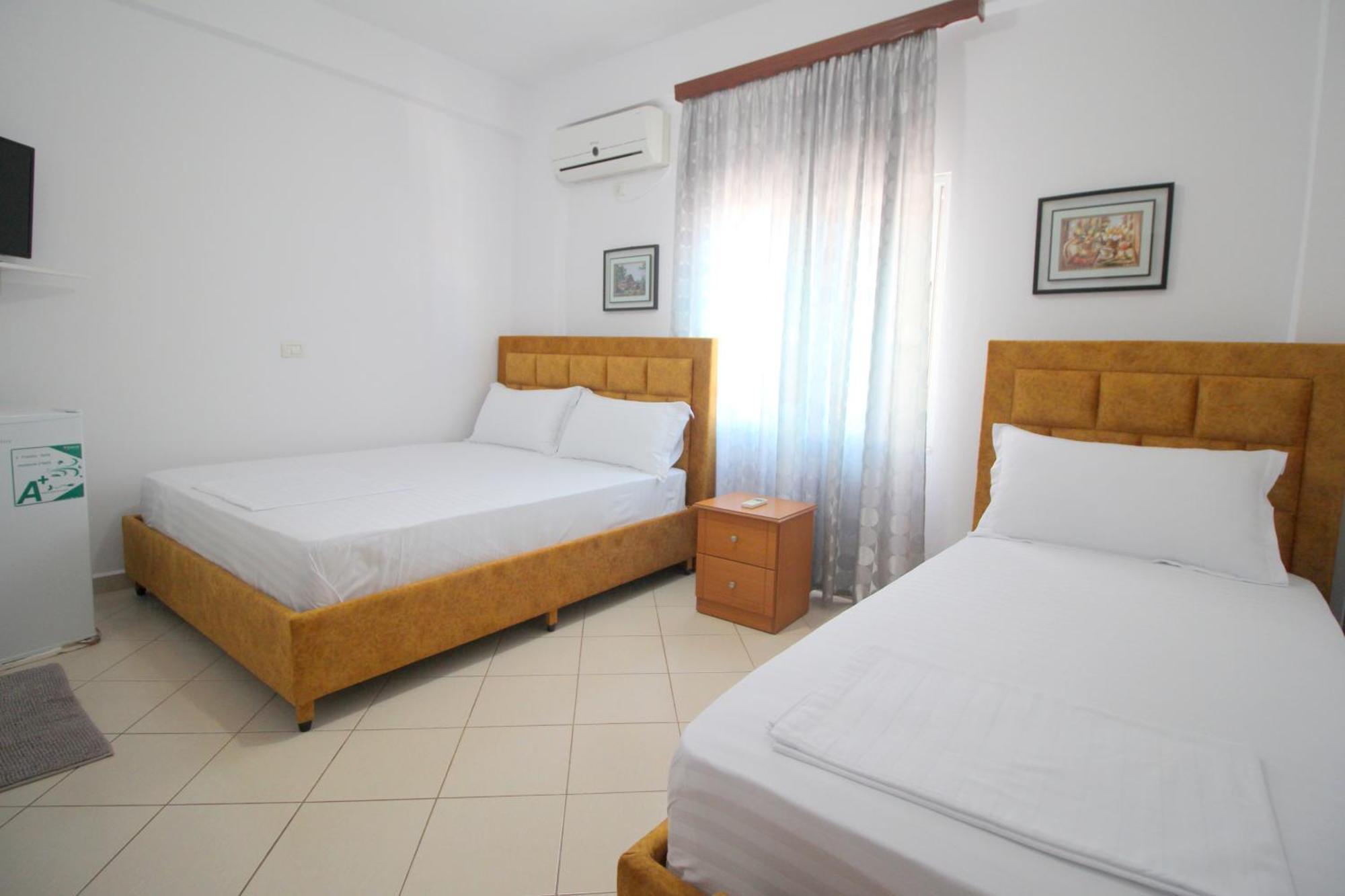 Lengu Holidays Houses Sarandë Eksteriør bilde