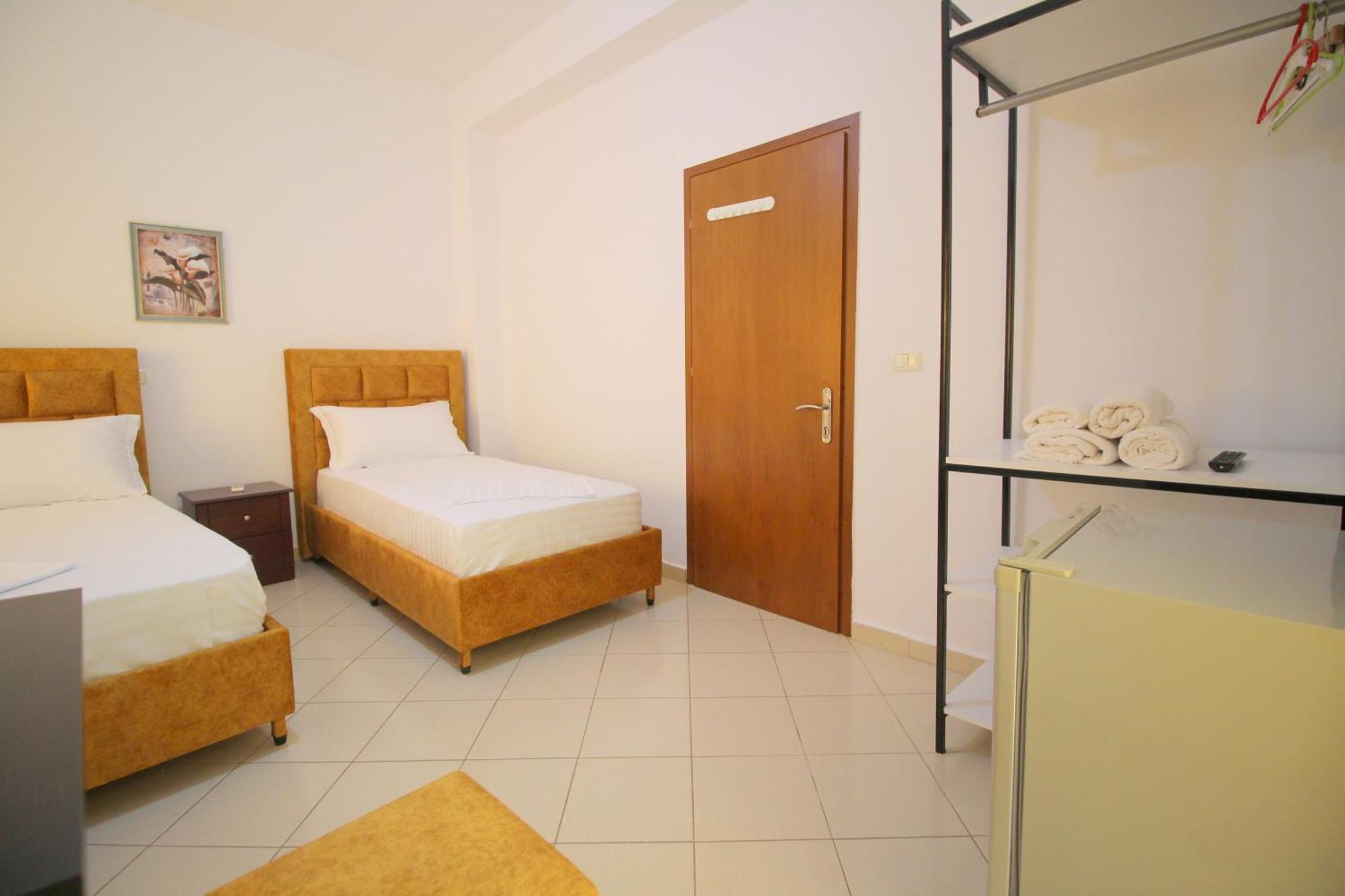 Lengu Holidays Houses Sarandë Eksteriør bilde