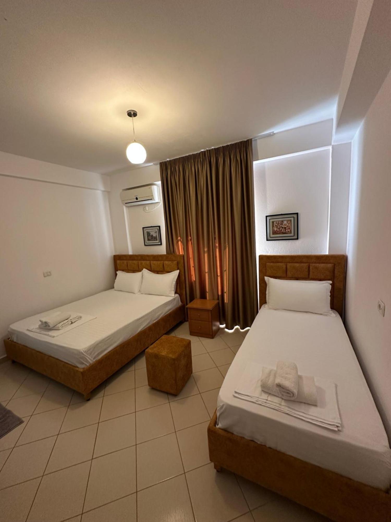 Lengu Holidays Houses Sarandë Eksteriør bilde